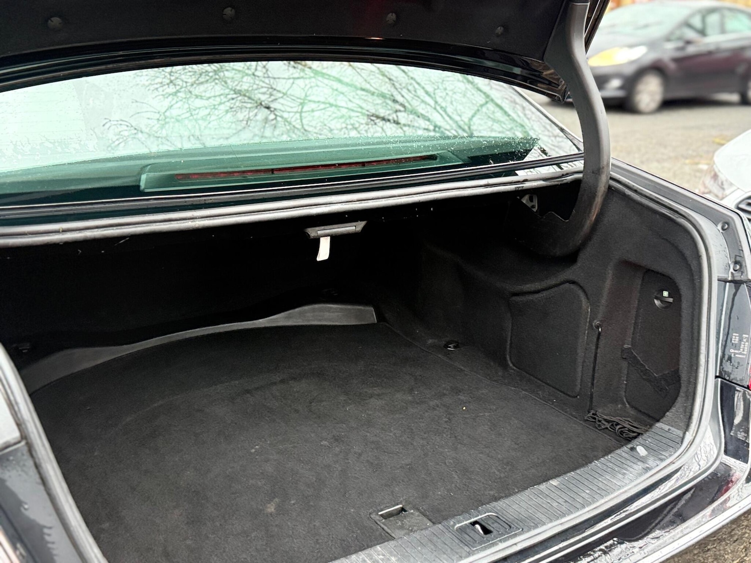 Used Mercedes-Benz E Class for sale - 77977901: Photo 28