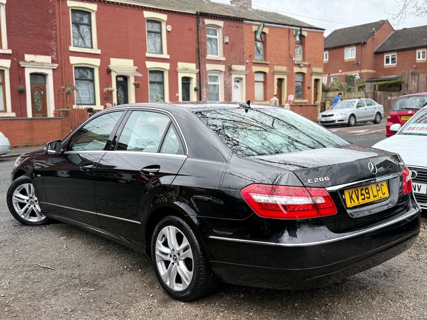 Used Mercedes-Benz E Class for sale - 77977901: Photo 31