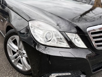 Used Mercedes-Benz E Class 2009 for sale - 77977901: Photo