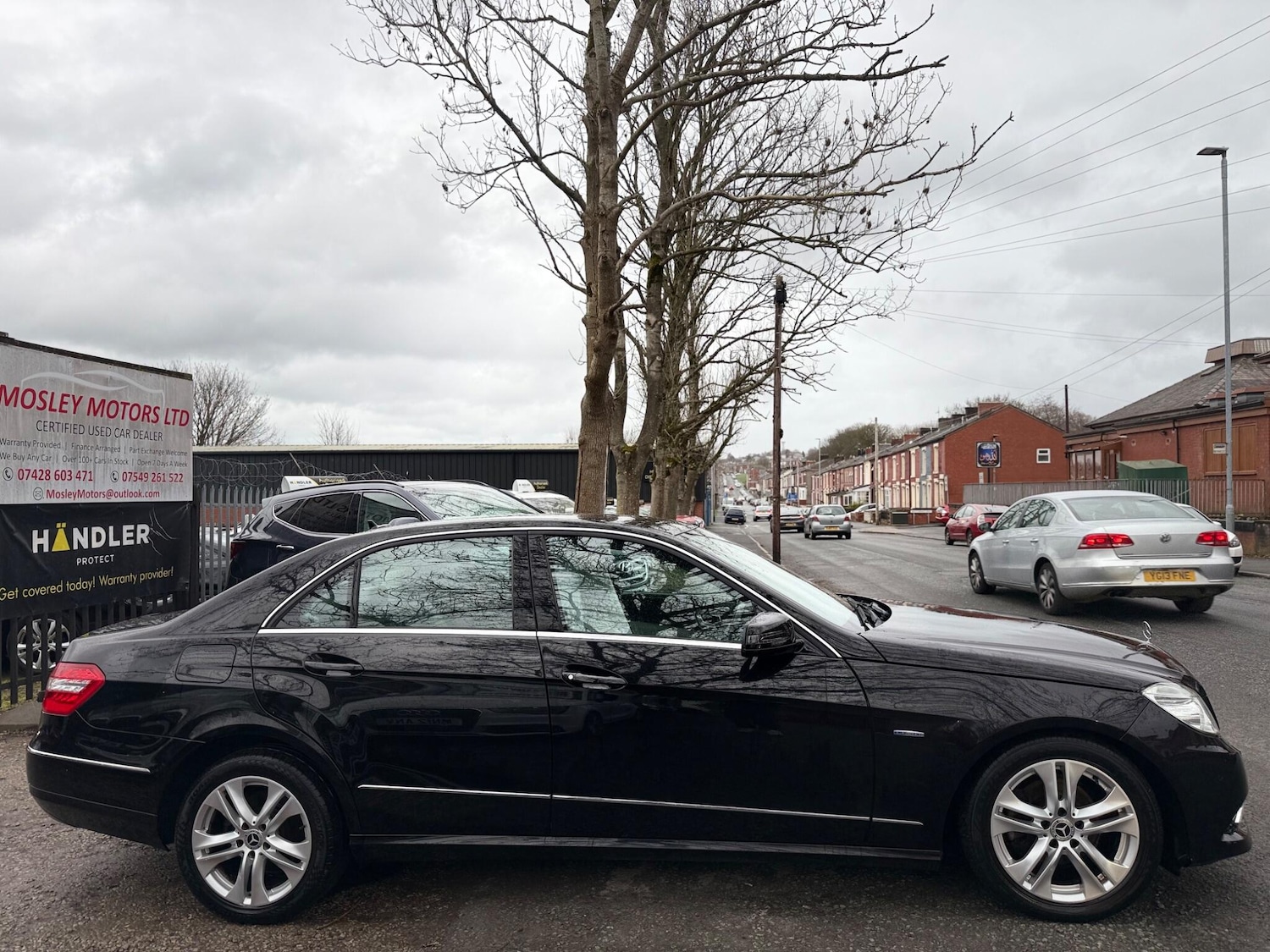 Used Mercedes-Benz E Class for sale - 77977901: Photo 8