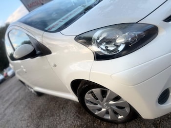 Used Toyota AYGO 2012 for sale - 75858332: Photo