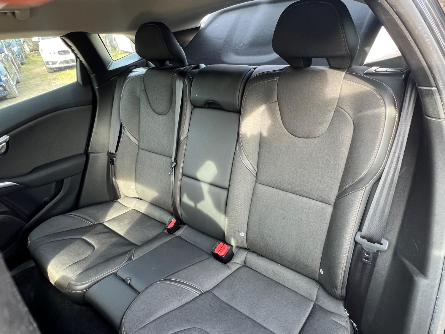 Used Volvo V40 2014 for sale - 77969831: Photo 23