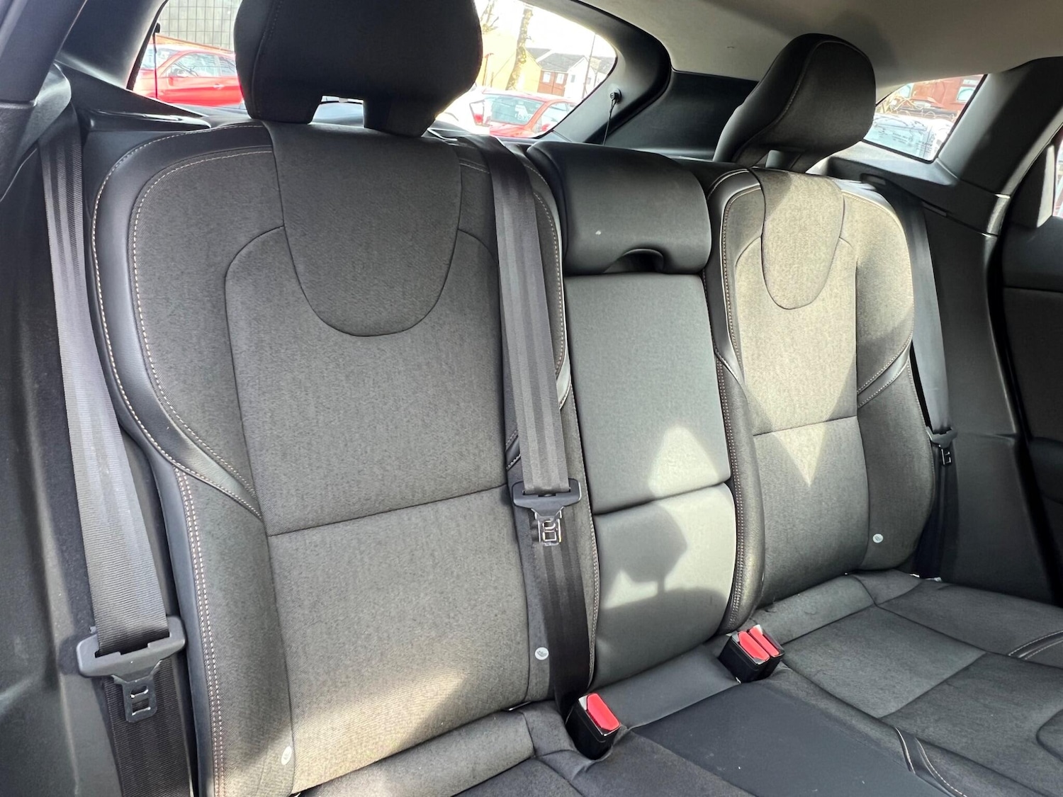 Used Volvo V40 2014 for sale - 77969831: Photo 24