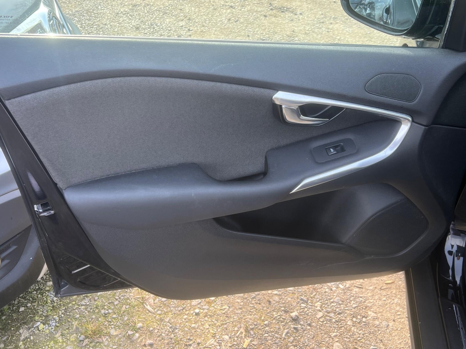 Used Volvo V40 2014 for sale - 77969831: Photo 27