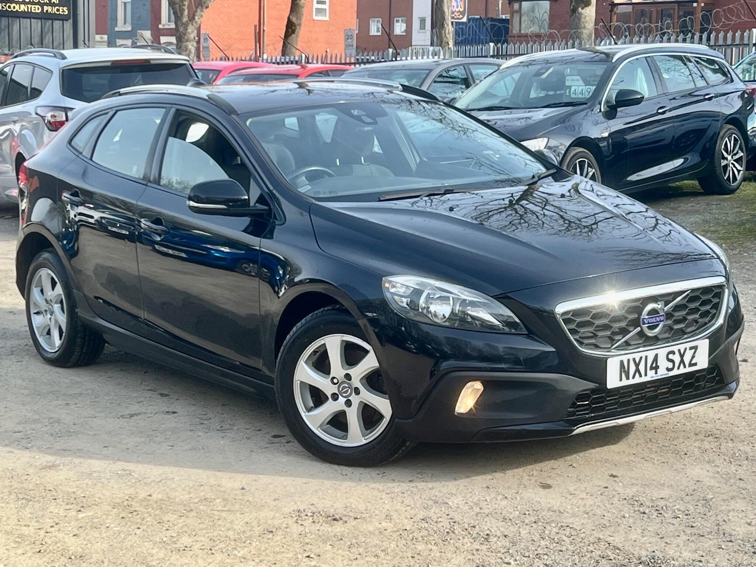 Used Volvo V40 2014 for sale - 77969831: Photo 6