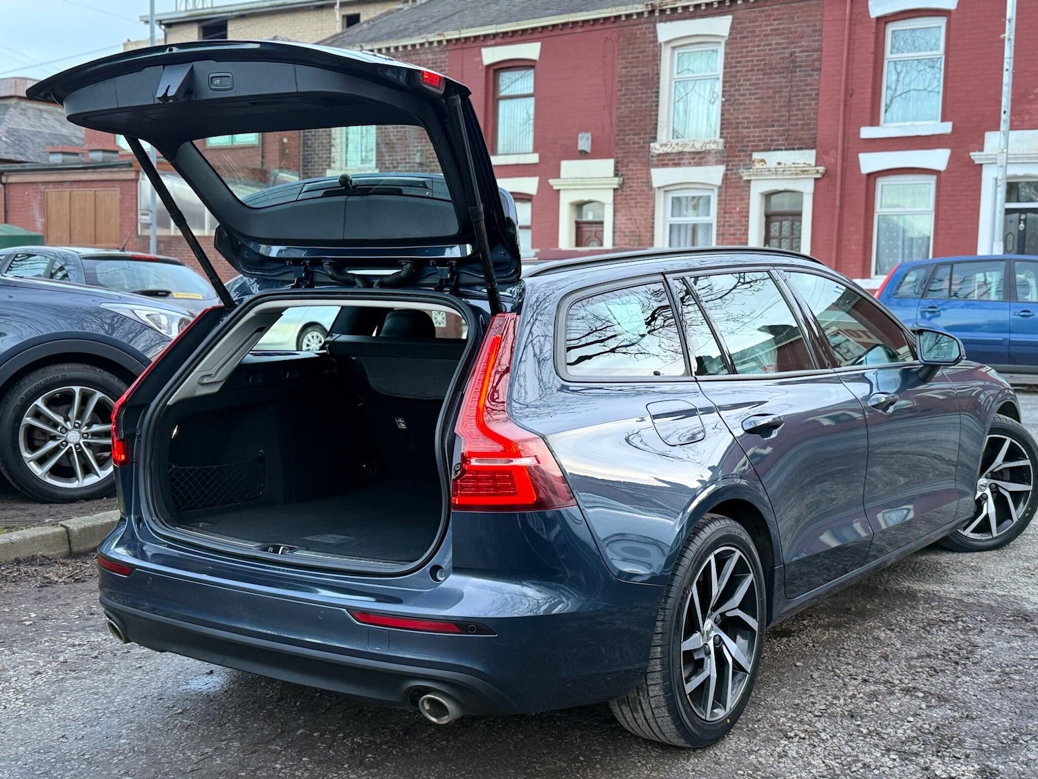 Used Volvo V60 2020 for sale - 77314823: Photo 30