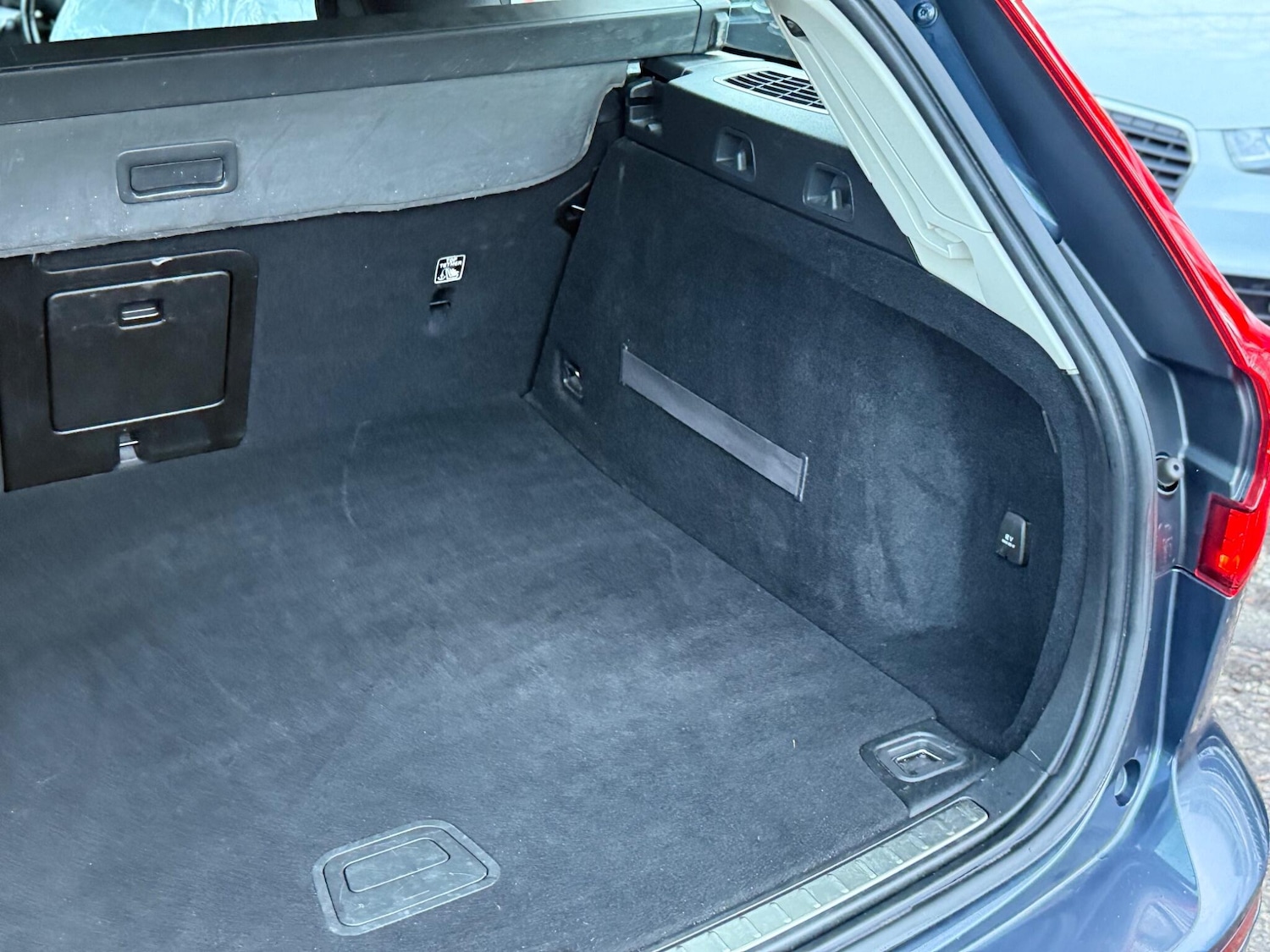 Used Volvo V60 2020 for sale - 77314823: Photo 33