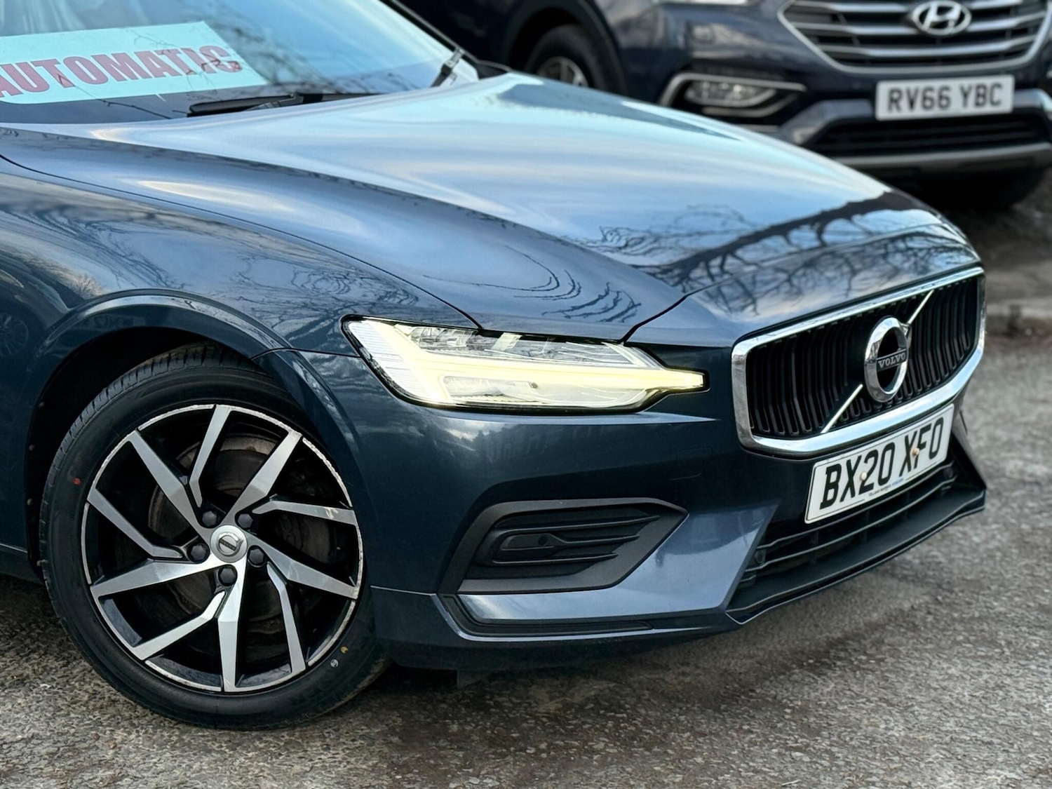 Used Volvo V60 2020 for sale - 77314823: Photo 4