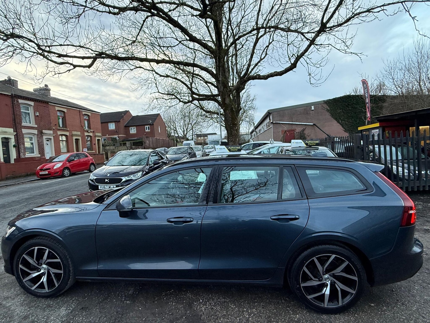 Used Volvo V60 2020 for sale - 77314823: Photo 40