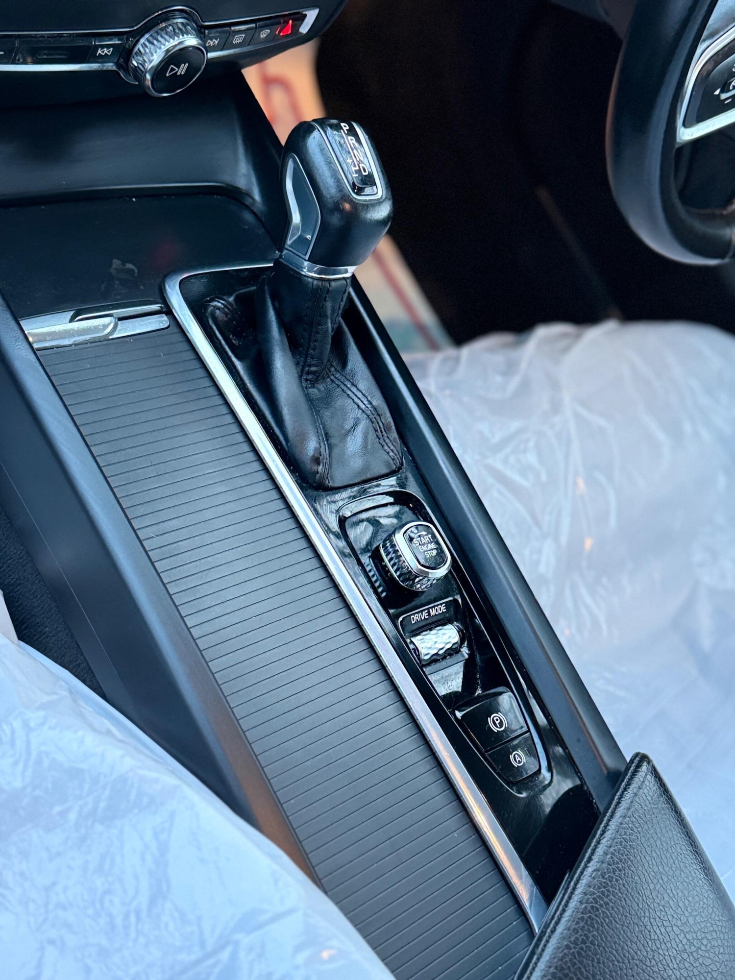 Used Volvo V60 2020 for sale - 77314823: Photo 71