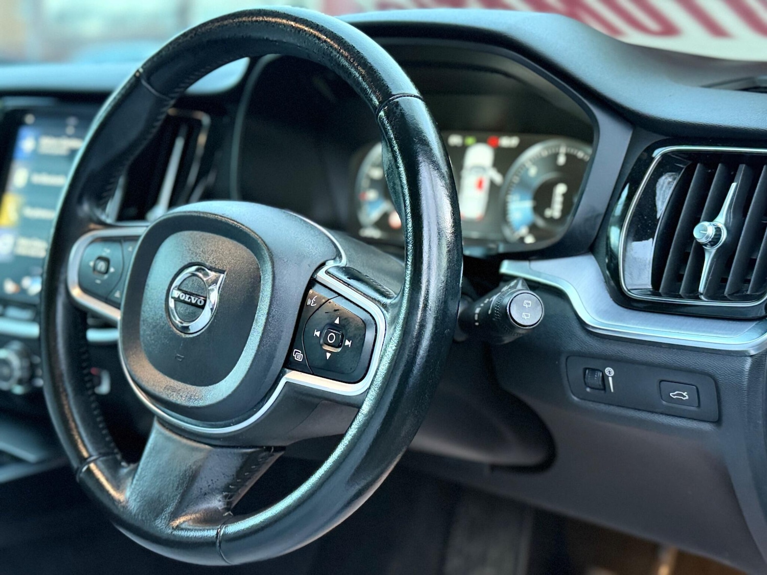 Used Volvo V60 2020 for sale - 77314823: Photo 73