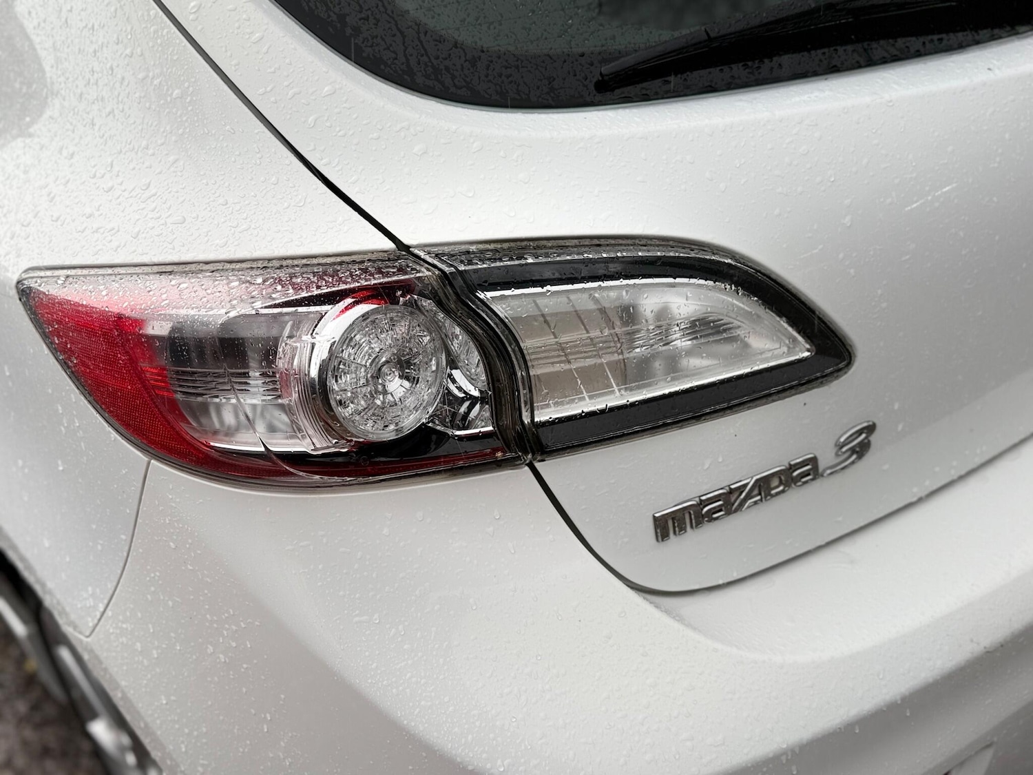 Used Mazda Mazda3 2011 for sale - 76371541: Photo 24