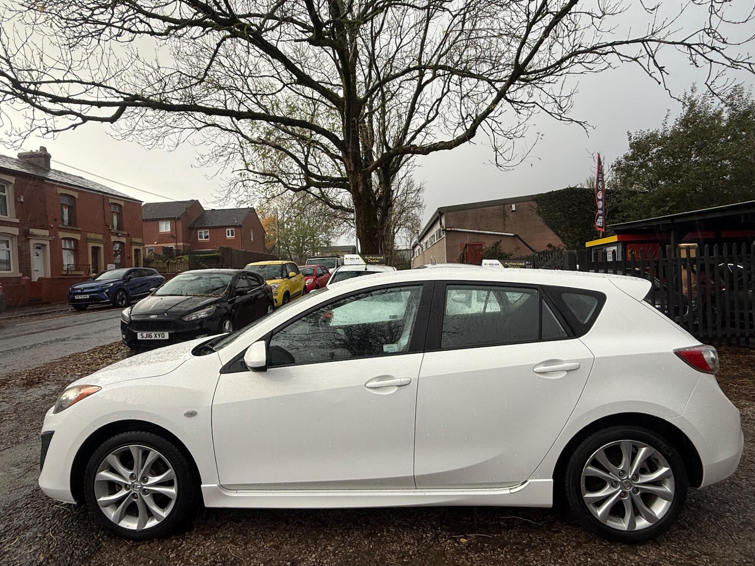 Used Mazda Mazda3 2011 for sale - 76371541: Photo 28