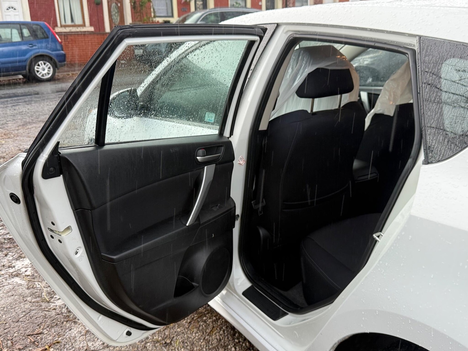 Used Mazda Mazda3 2011 for sale - 76371541: Photo 42