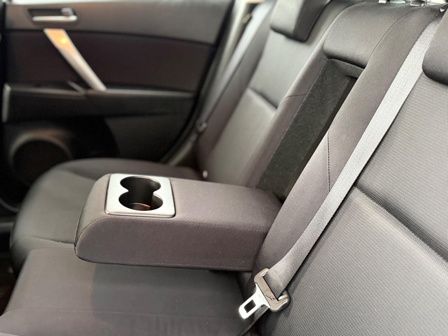 Used Mazda Mazda3 2011 for sale - 76371541: Photo 44