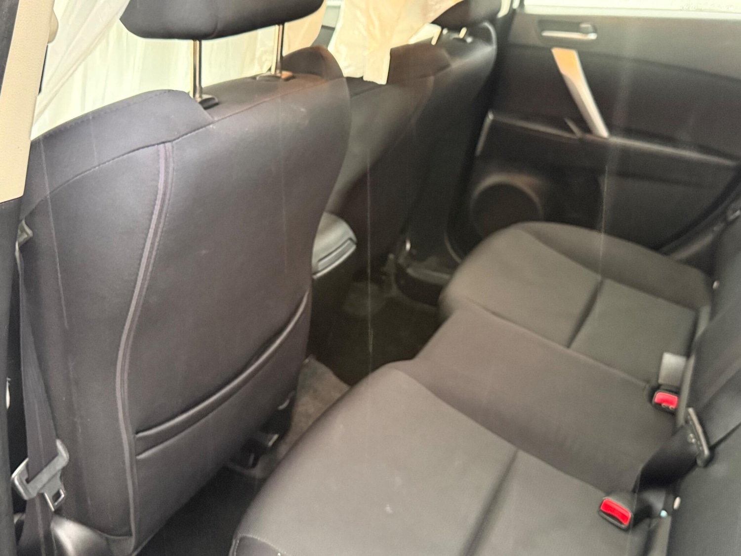 Used Mazda Mazda3 2011 for sale - 76371541: Photo 46