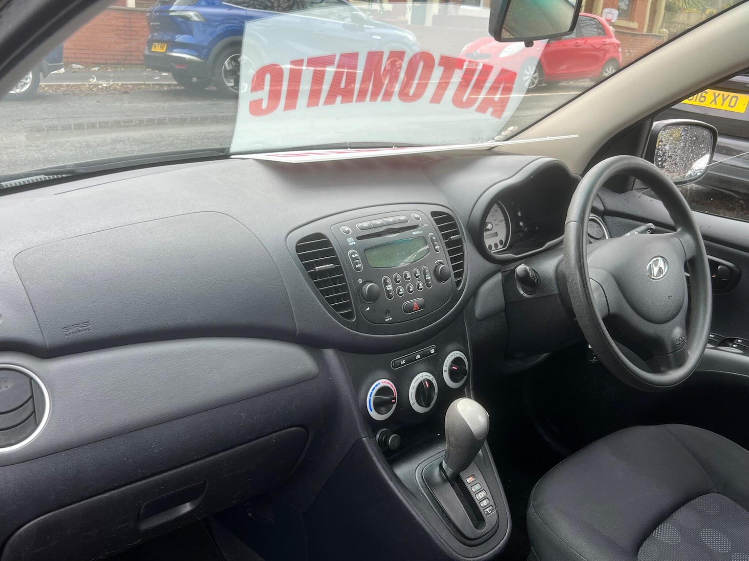 Used Hyundai i10 2009 for sale - 76432110: Photo 20