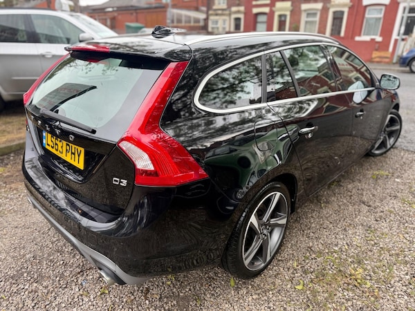 Used Volvo V60 2013 for sale - 76226281: Photo 16