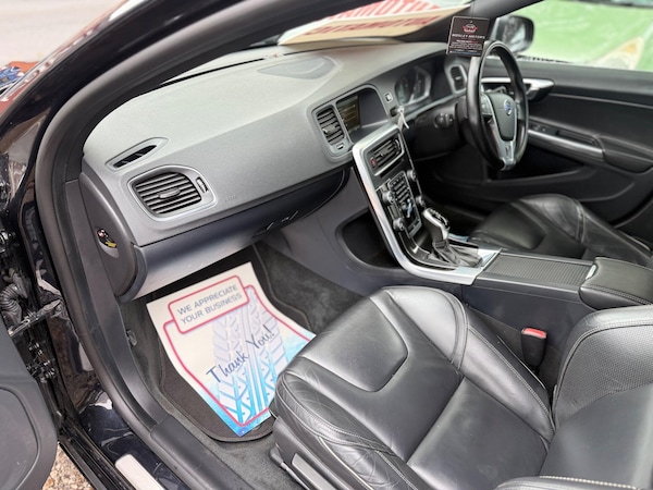 Used Volvo V60 2013 for sale - 76226281: Photo 34