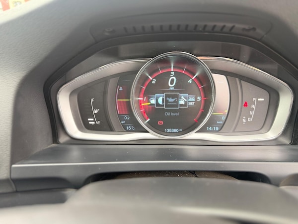 Used Volvo V60 2013 for sale - 76226281: Photo 61