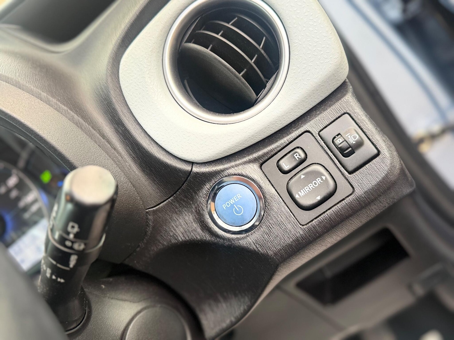 Used Toyota Yaris for sale - 76728475: Photo 50