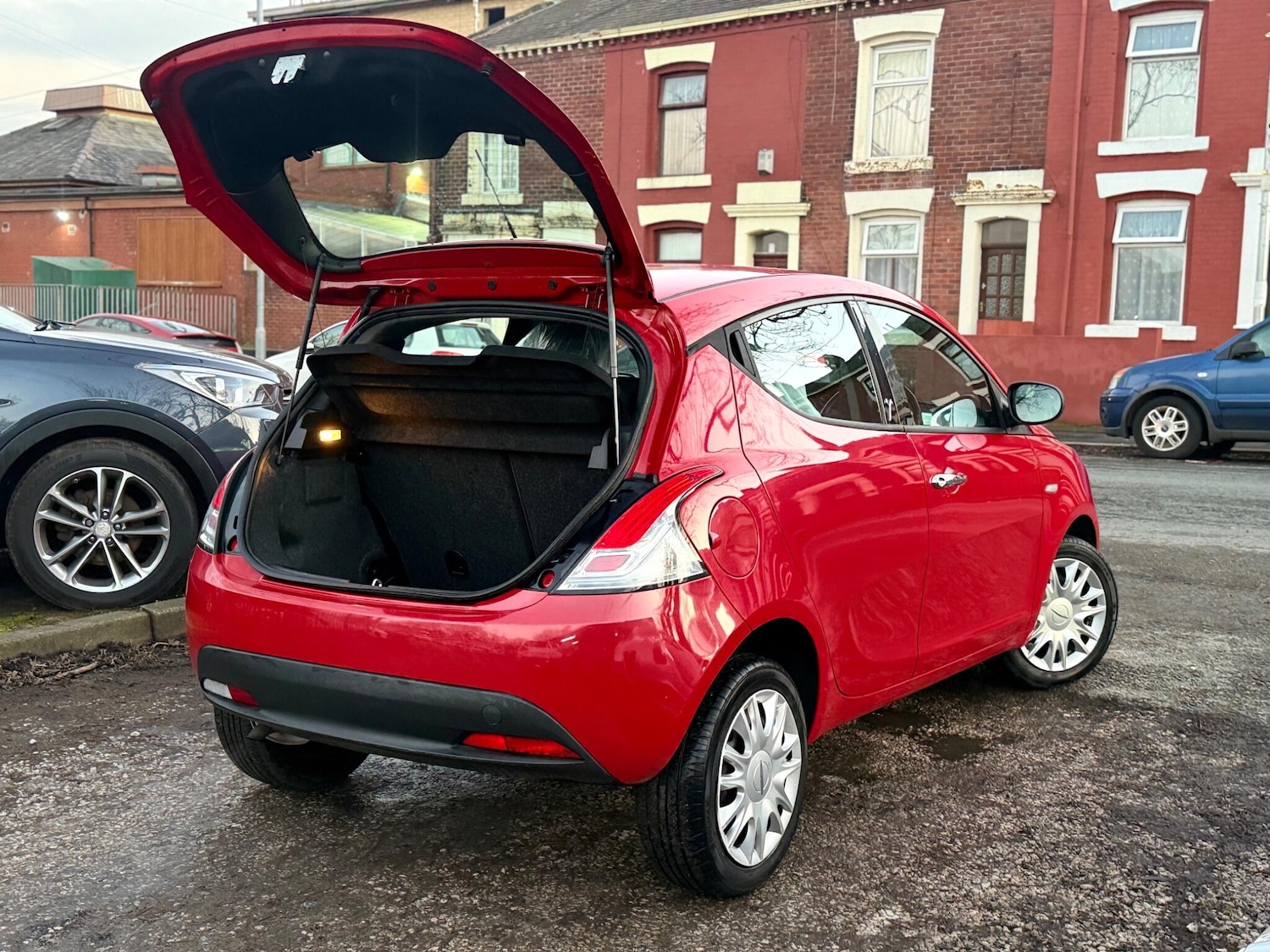 Used Chrysler Ypsilon 2013 for sale - 77016367: Photo 15