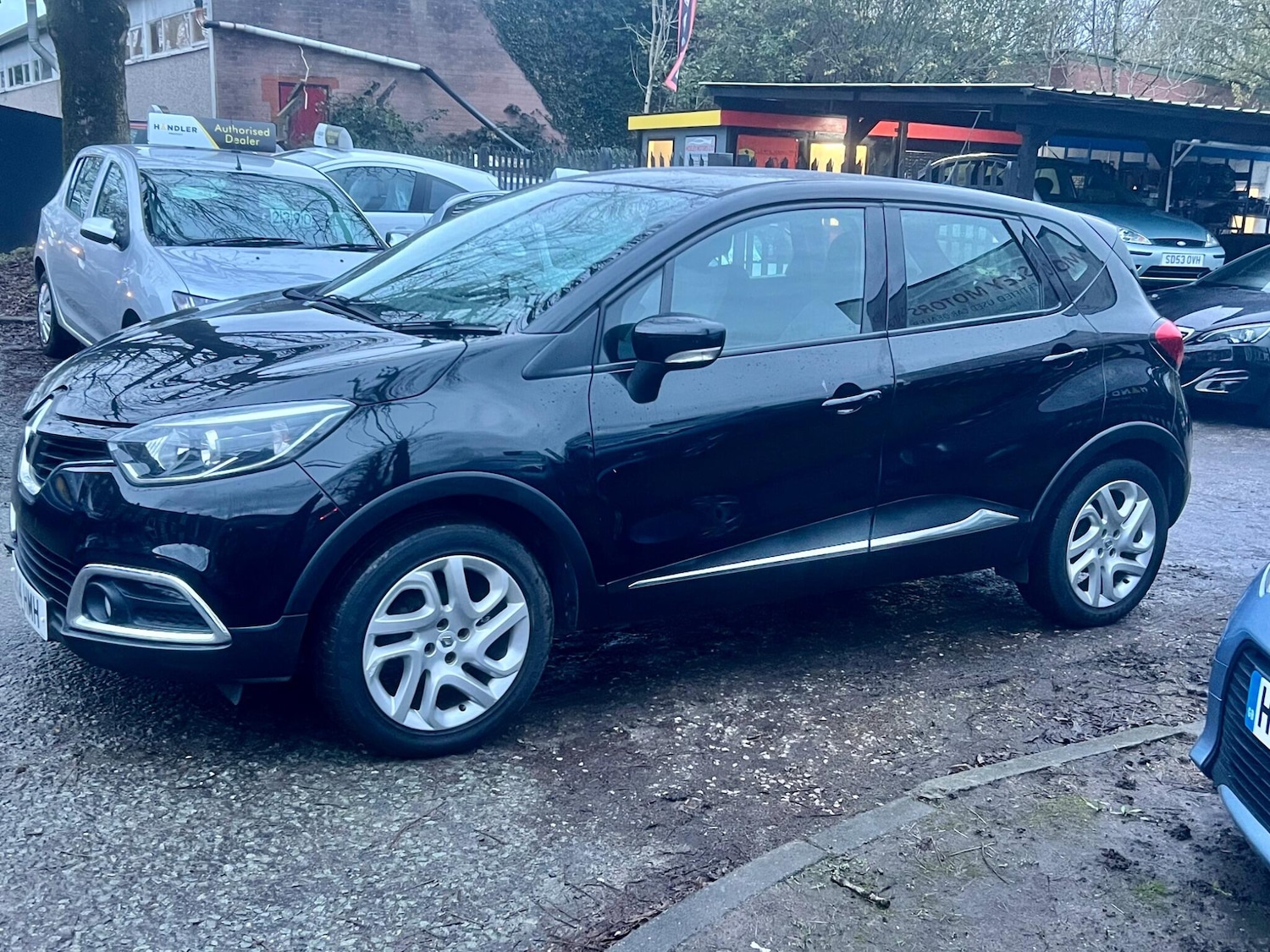 Used Renault Captur 2014 for sale - 76549164: Photo 10