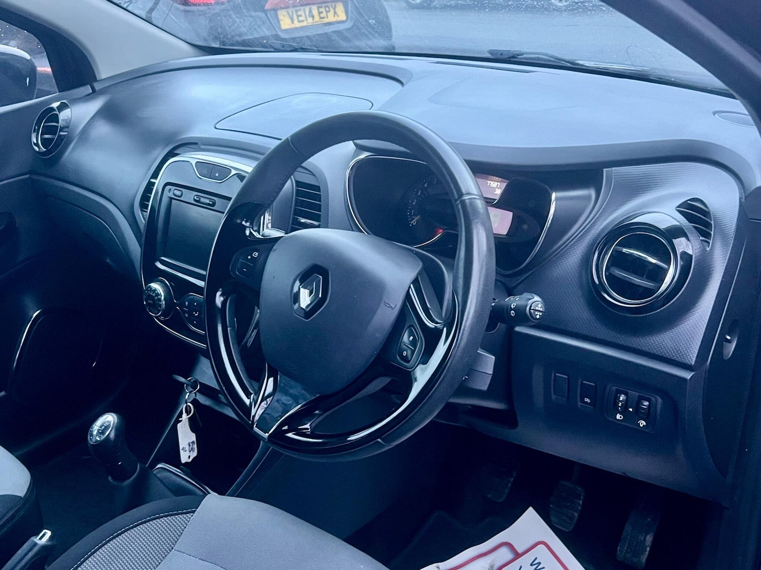 Used Renault Captur 2014 for sale - 76549164: Photo 19