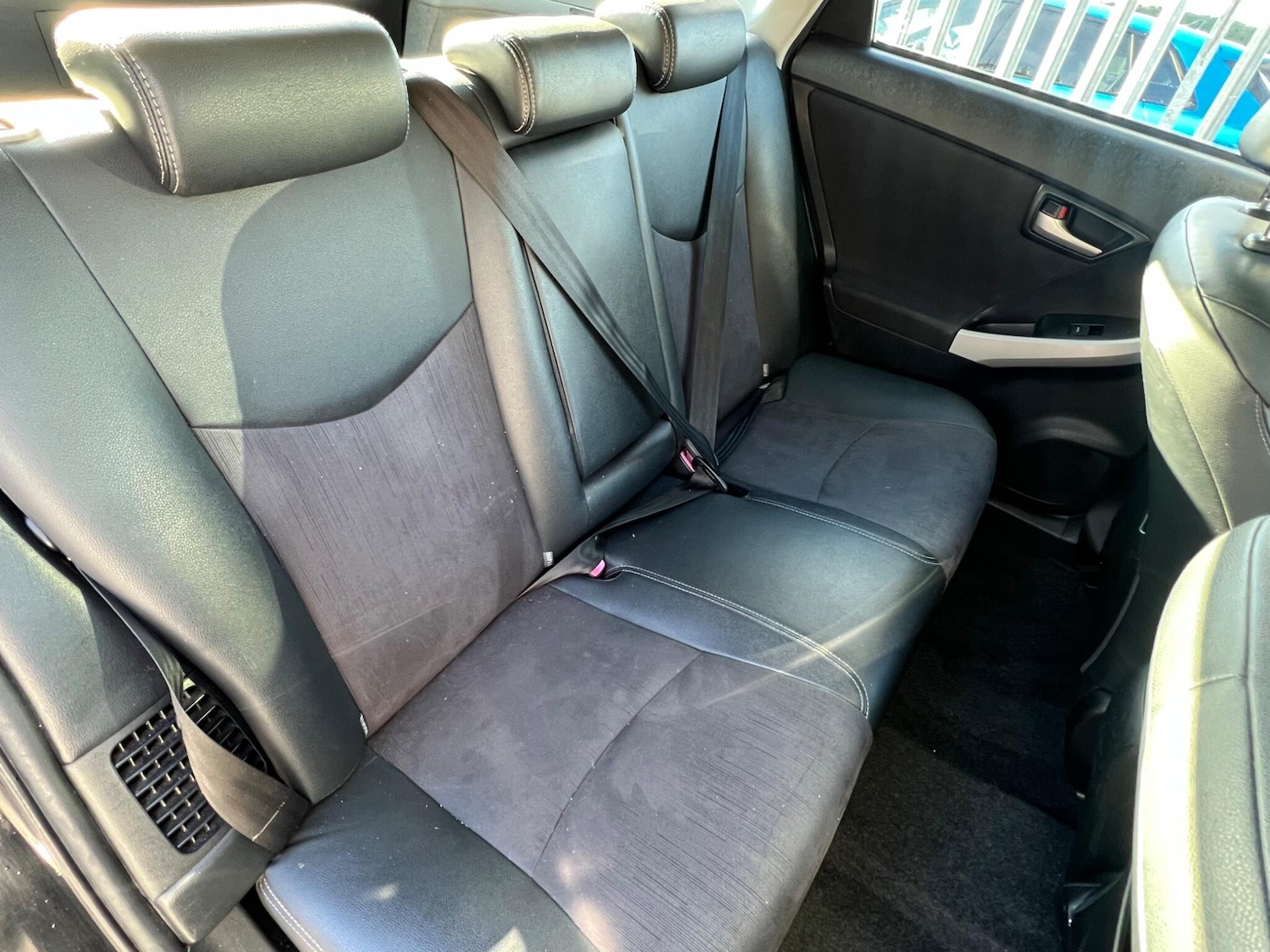 Used Toyota Prius 2012 for sale - 76472095: Photo 11