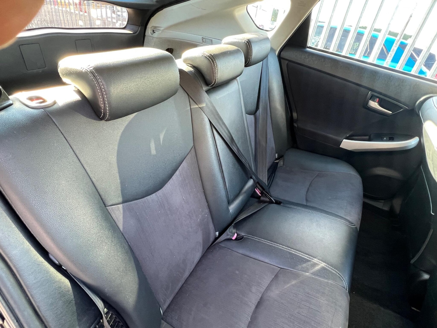 Used Toyota Prius 2012 for sale - 76472095: Photo 12