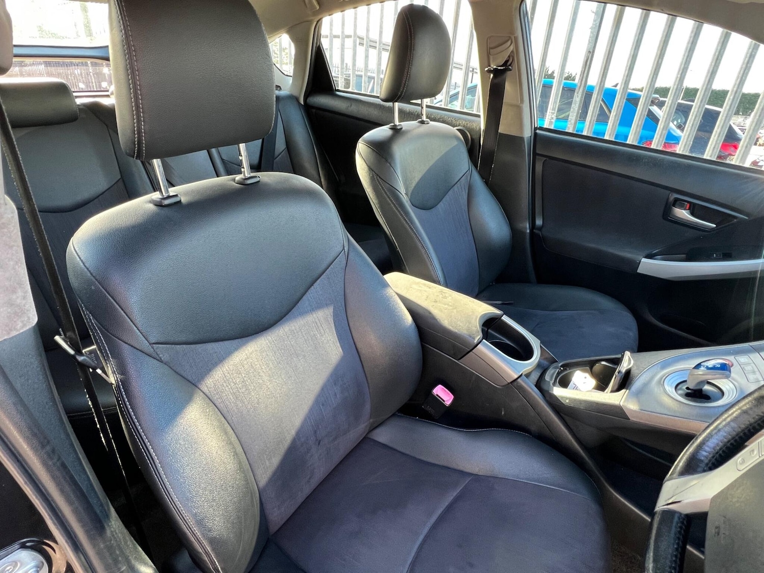 Used Toyota Prius 2012 for sale - 76472095: Photo 6