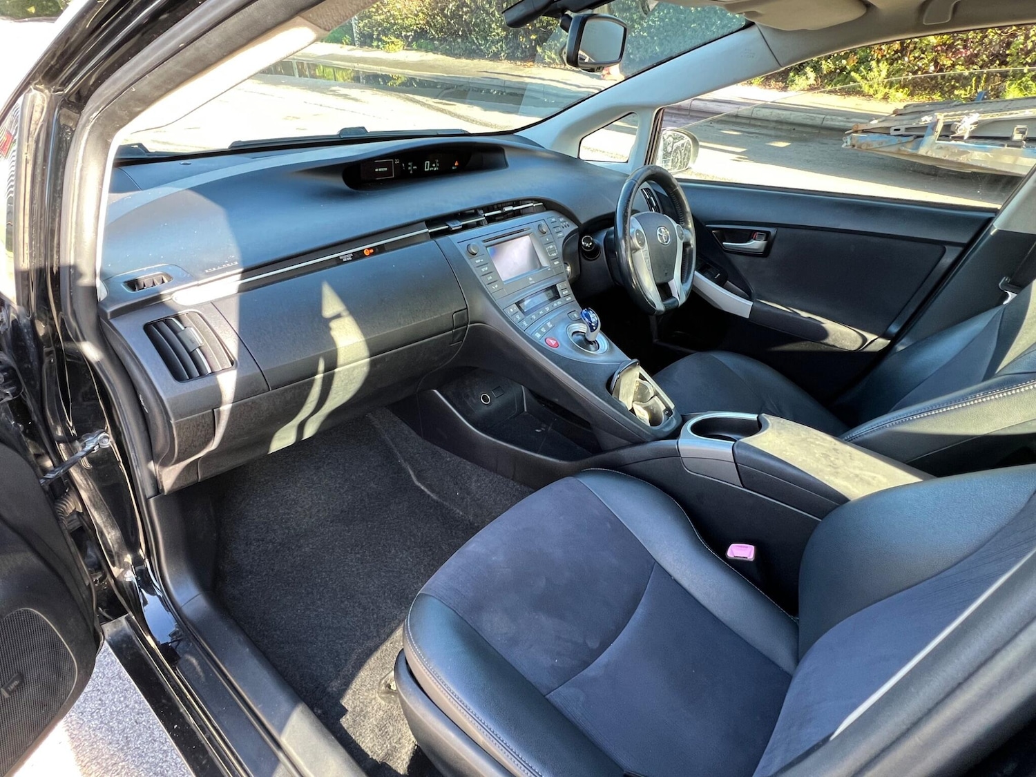 Used Toyota Prius 2012 for sale - 76472095: Photo 8