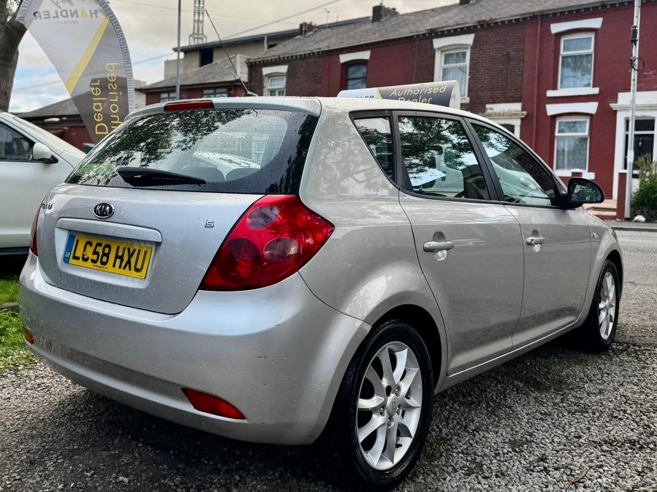 Used Kia Ceed 2008 for sale - 76485252: Photo 11