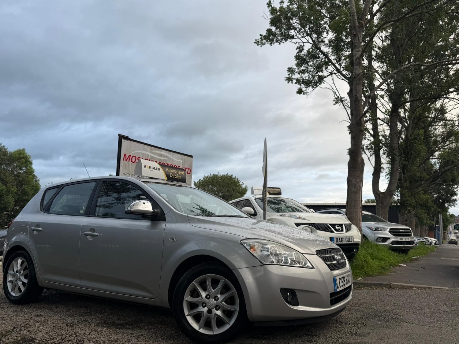 Used Kia Ceed 2008 for sale - 76485252: Photo 2