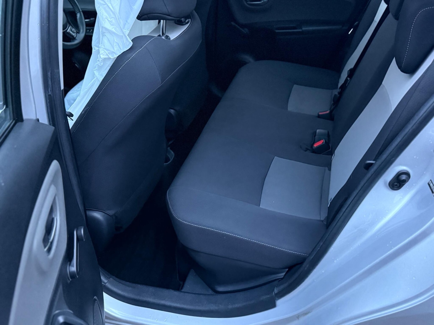 Used Toyota Yaris for sale - 76995784: Photo 42