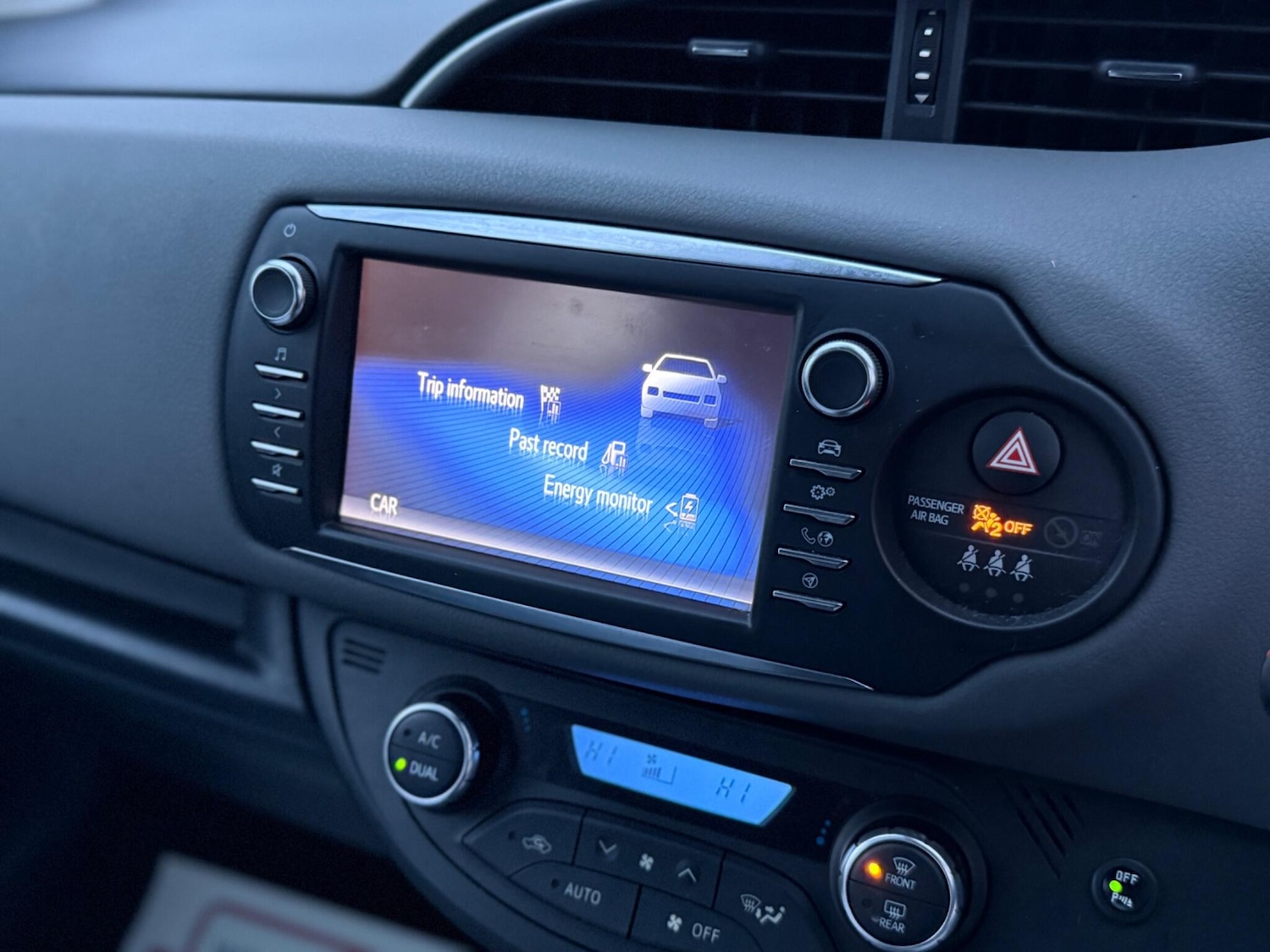 Used Toyota Yaris for sale - 76995784: Photo 64