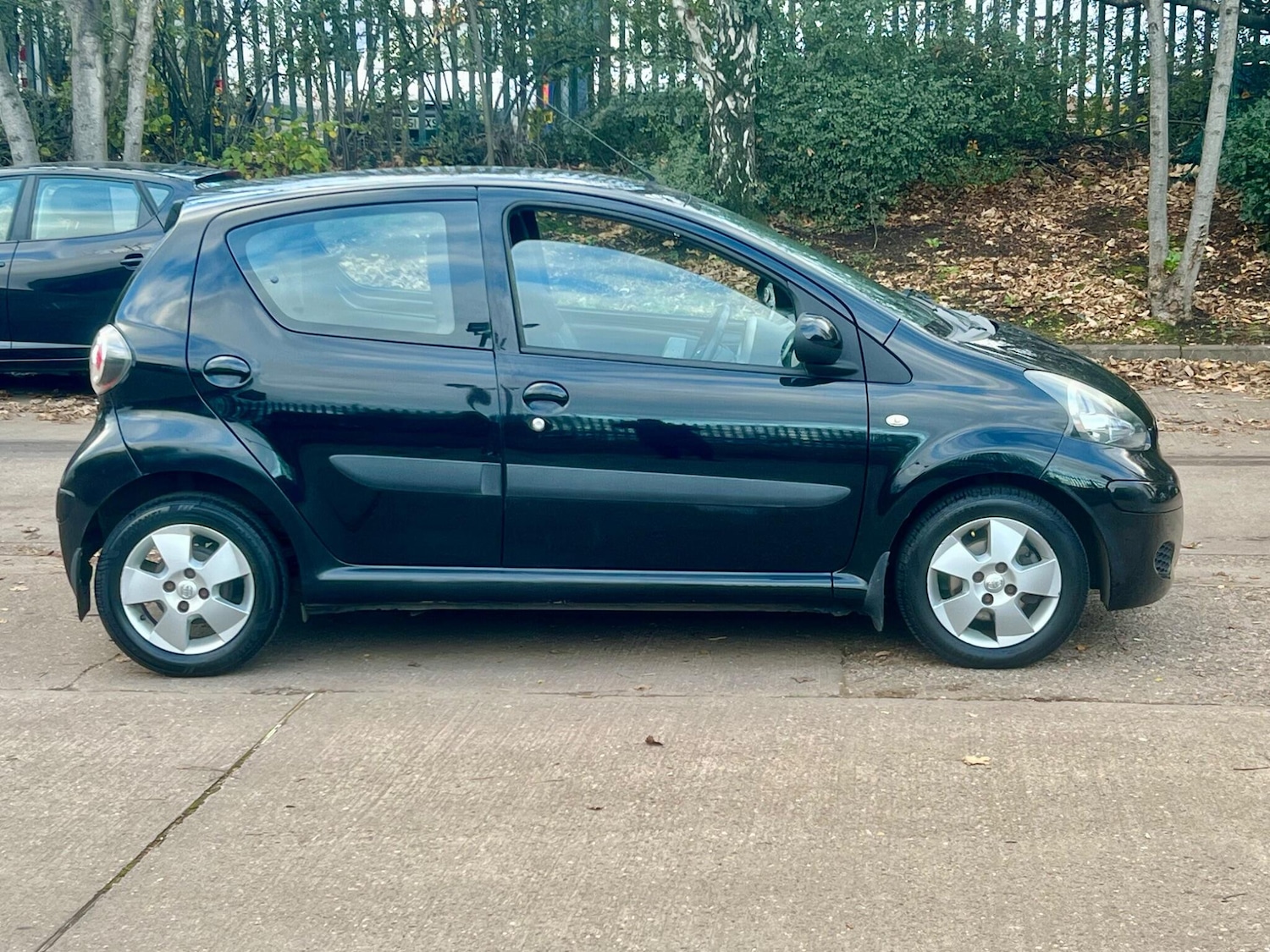 Used Toyota AYGO 2009 for sale - 77155761: Photo 11