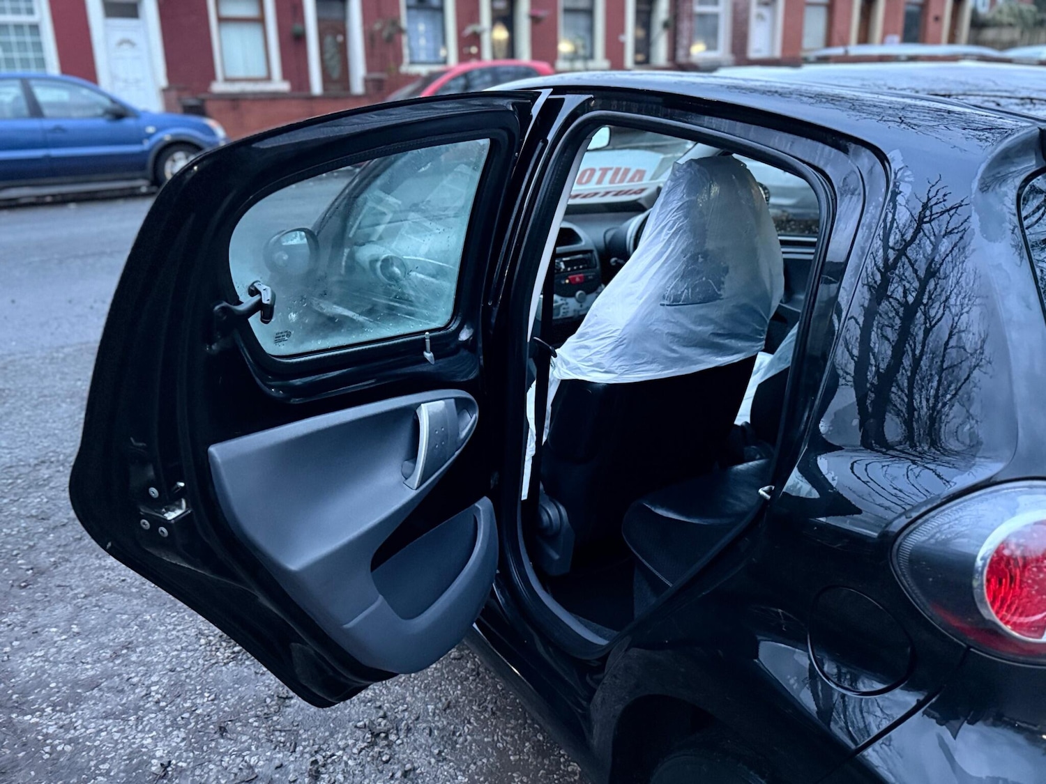 Used Toyota AYGO 2009 for sale - 77155761: Photo 38