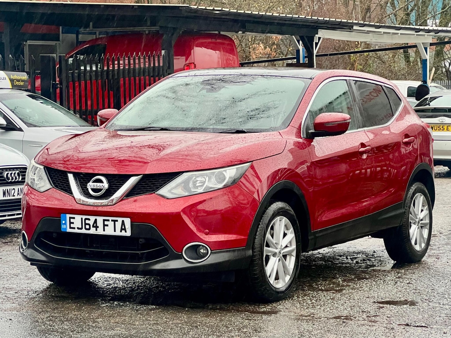 Used Nissan Qashqai 2014 for sale - 76855995: Photo 11