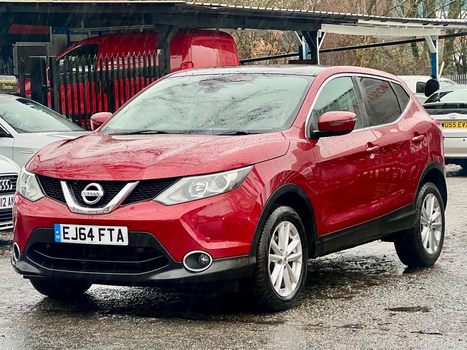 Used Nissan Qashqai 2014 for sale - 76855995: Photo 12
