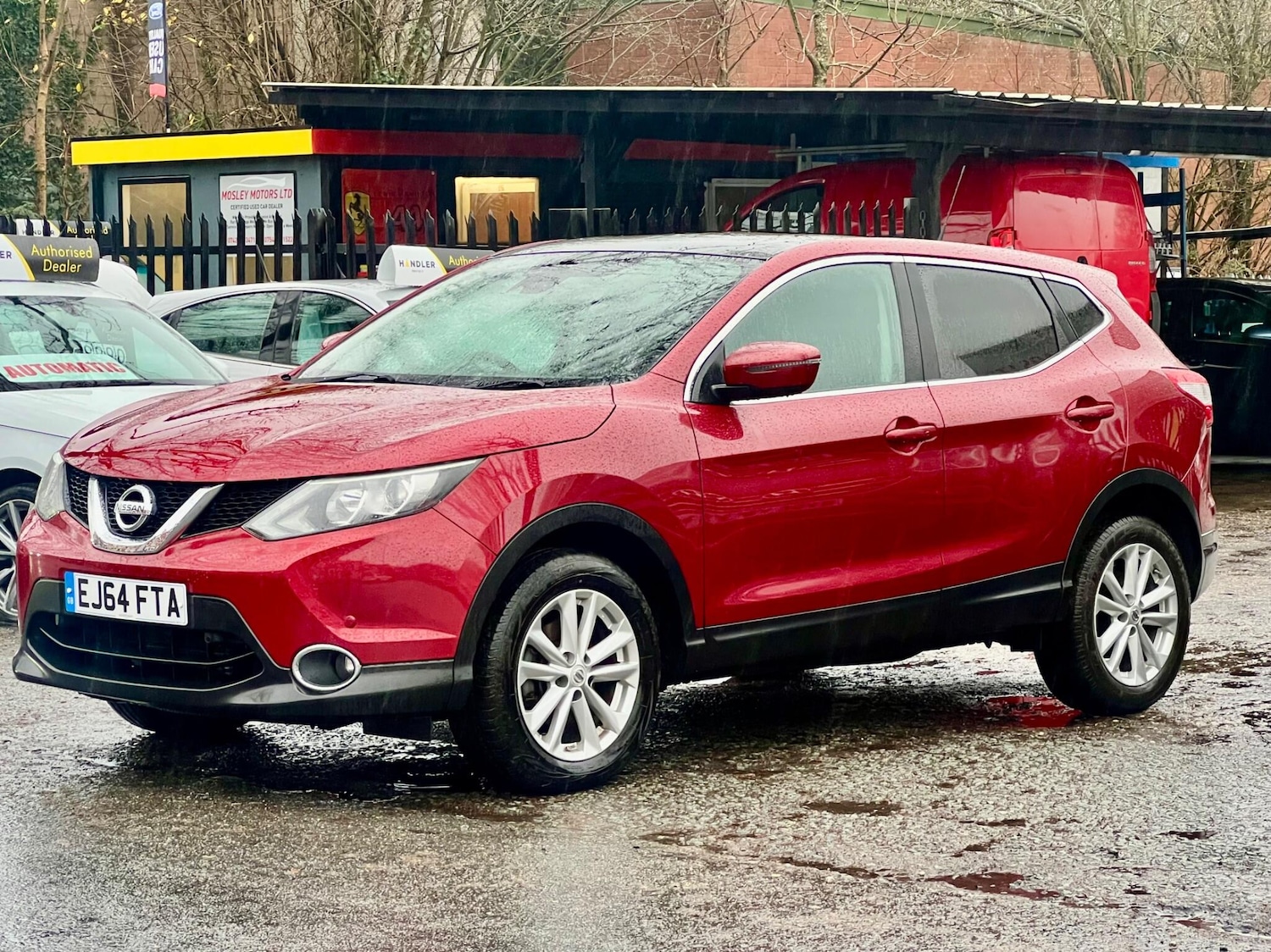Used Nissan Qashqai 2014 for sale - 76855995: Photo 13