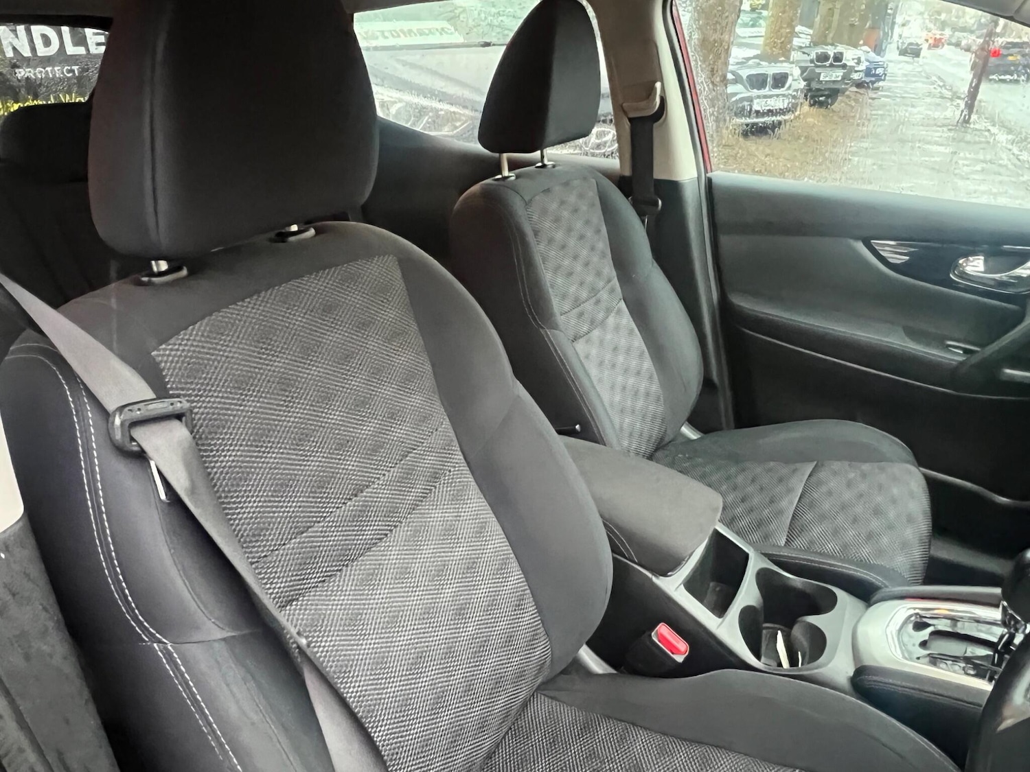 Used Nissan Qashqai 2014 for sale - 76855995: Photo 25