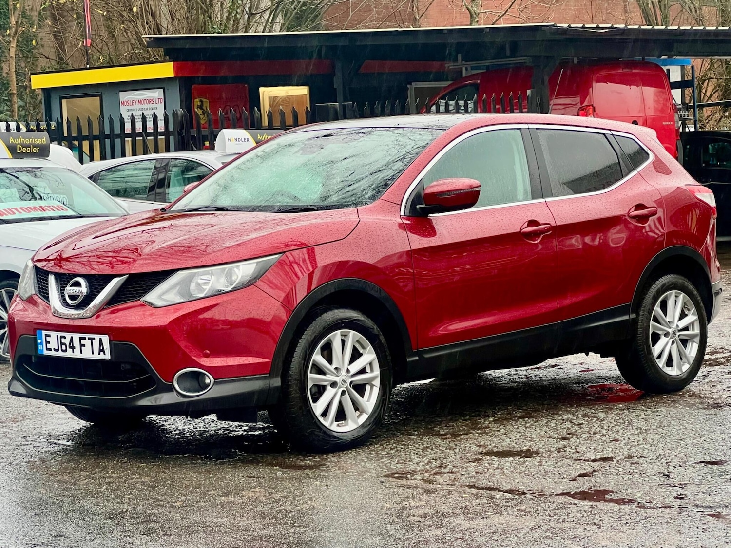 Used Nissan Qashqai 2014 for sale - 76855995: Photo 3