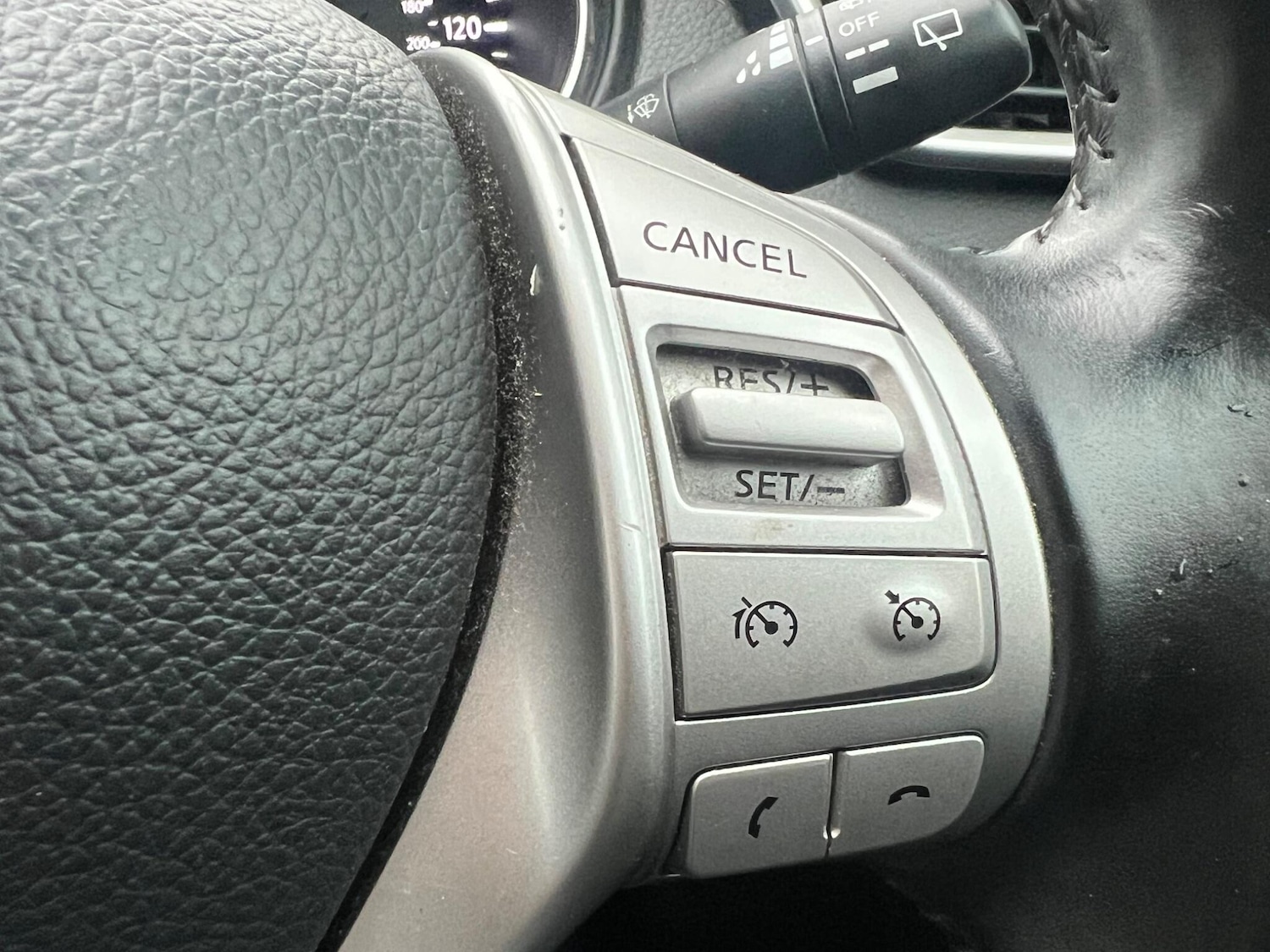 Used Nissan Qashqai 2014 for sale - 76855995: Photo 32