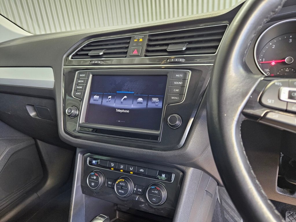 Used Volkswagen Tiguan 2016 for sale - 76950206: Photo 31