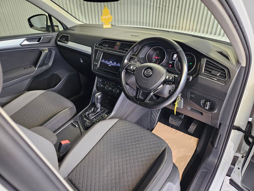 Used Volkswagen Tiguan 2016 for sale - 76950206: Photo 33