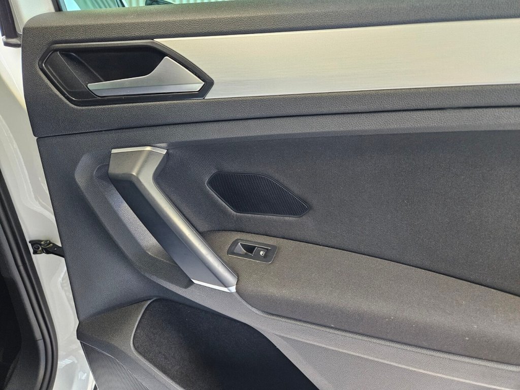 Used Volkswagen Tiguan 2016 for sale - 76950206: Photo 39