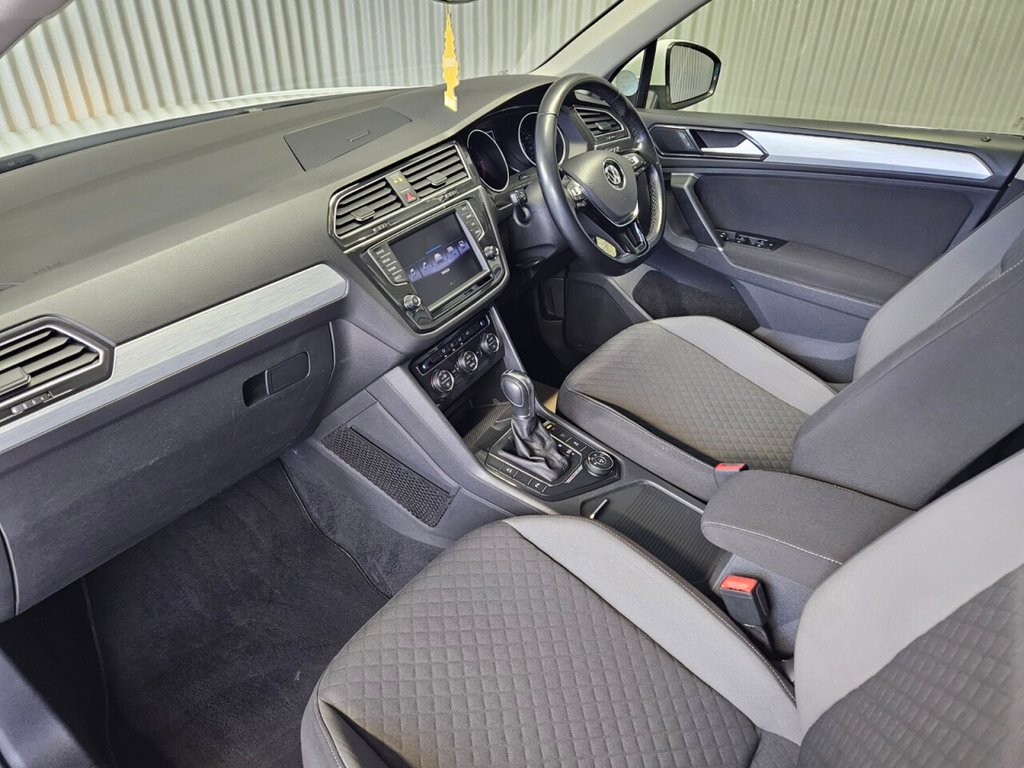 Used Volkswagen Tiguan 2016 for sale - 76950206: Photo 40