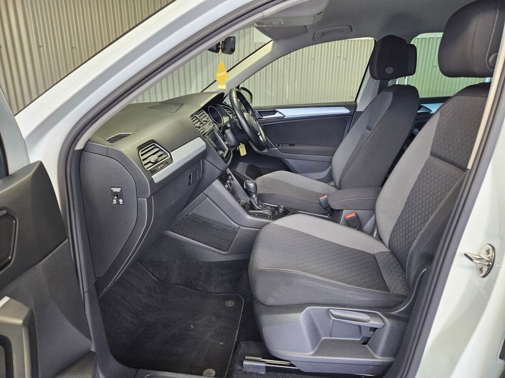 Used Volkswagen Tiguan 2016 for sale - 76950206: Photo 41