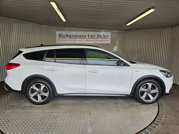 Used Ford Focus 2020 for sale - 79738212: Photo